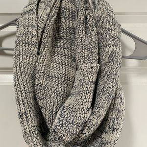 Love your melon scarf